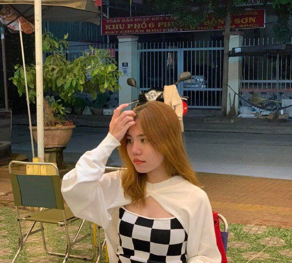 Ảnh 7 của Em đang rửa chén mà anh vén váy đòi chịch